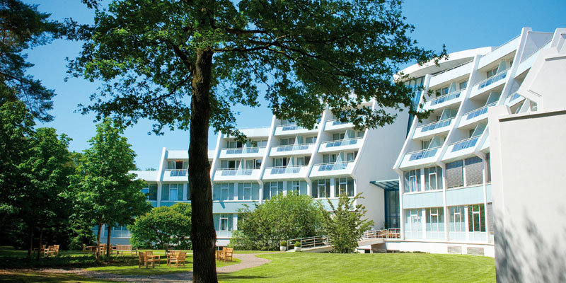 Hotel-parktuin-achter-sanadome